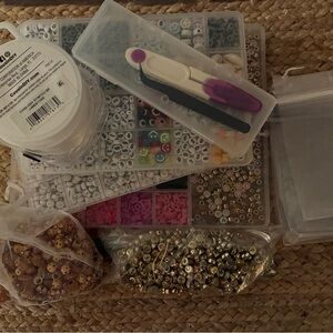 Assorted Bead and Craft Kit
Friendship Bracelet supplies